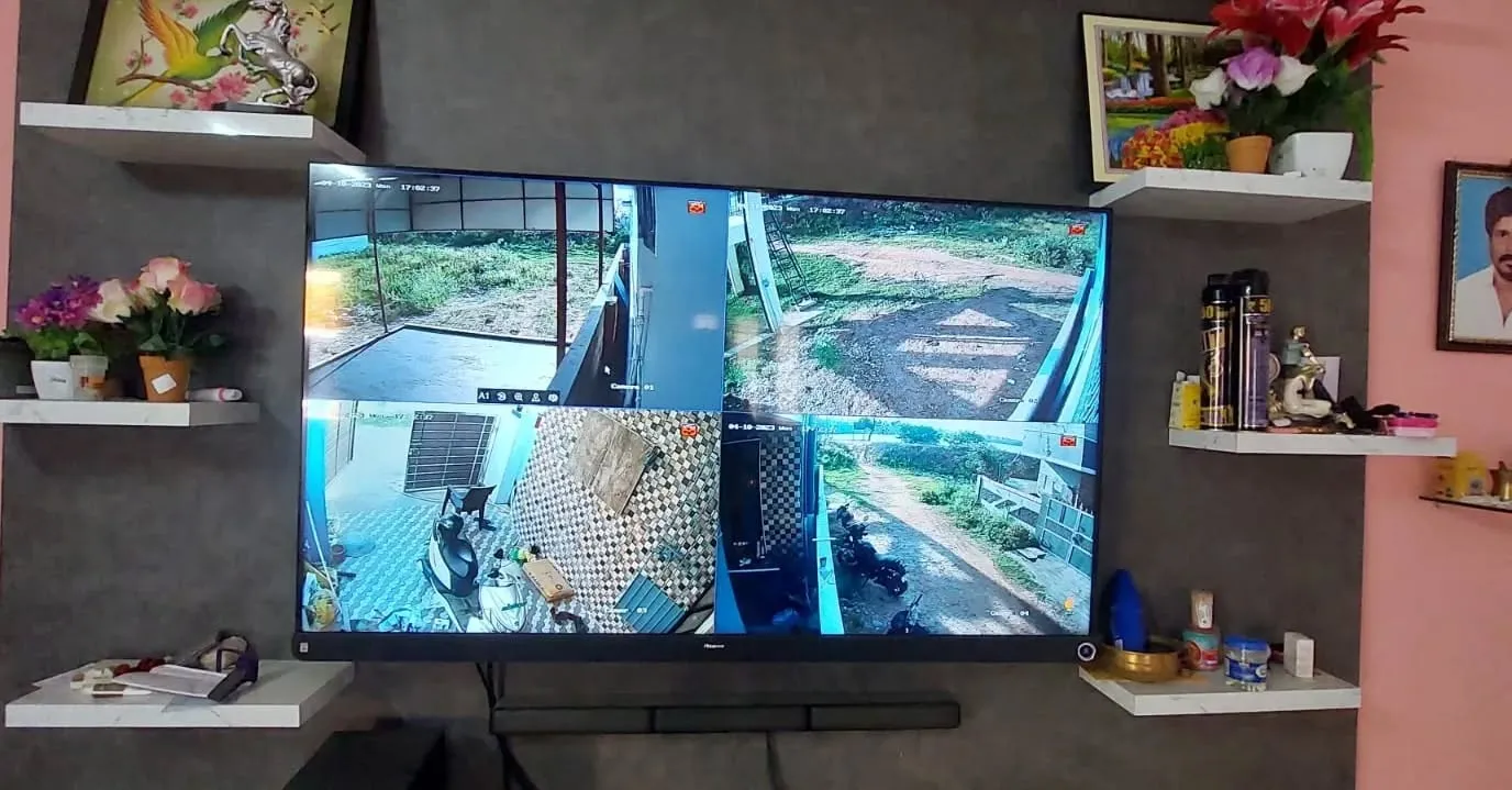 Hikvision 5MP Analog/HD Camera installed in our Client's House.

For Enquiry:🌐:www.eyetechsecu