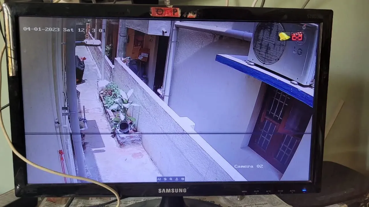 Hikvision 2MP Analog/HD Camera installed in our Client Place.

For Enquiry:🌐:www.eyetechsecurities.