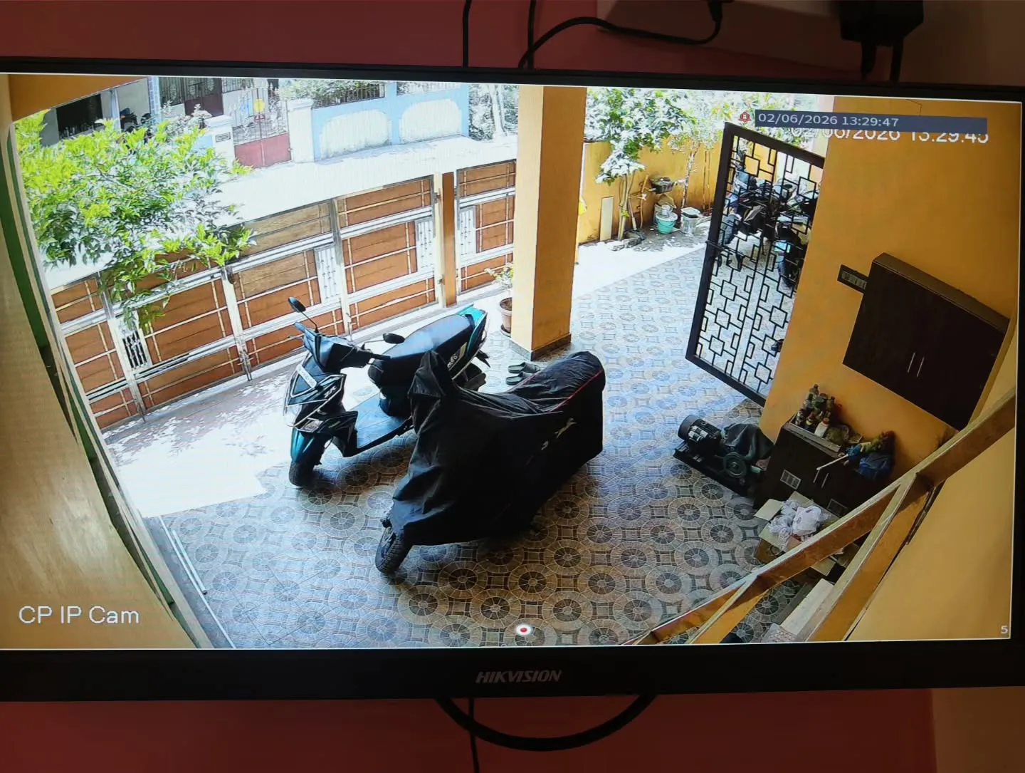 Display Covering 2nd Parking Area with CPPlus 4MP IP CCTV Camera