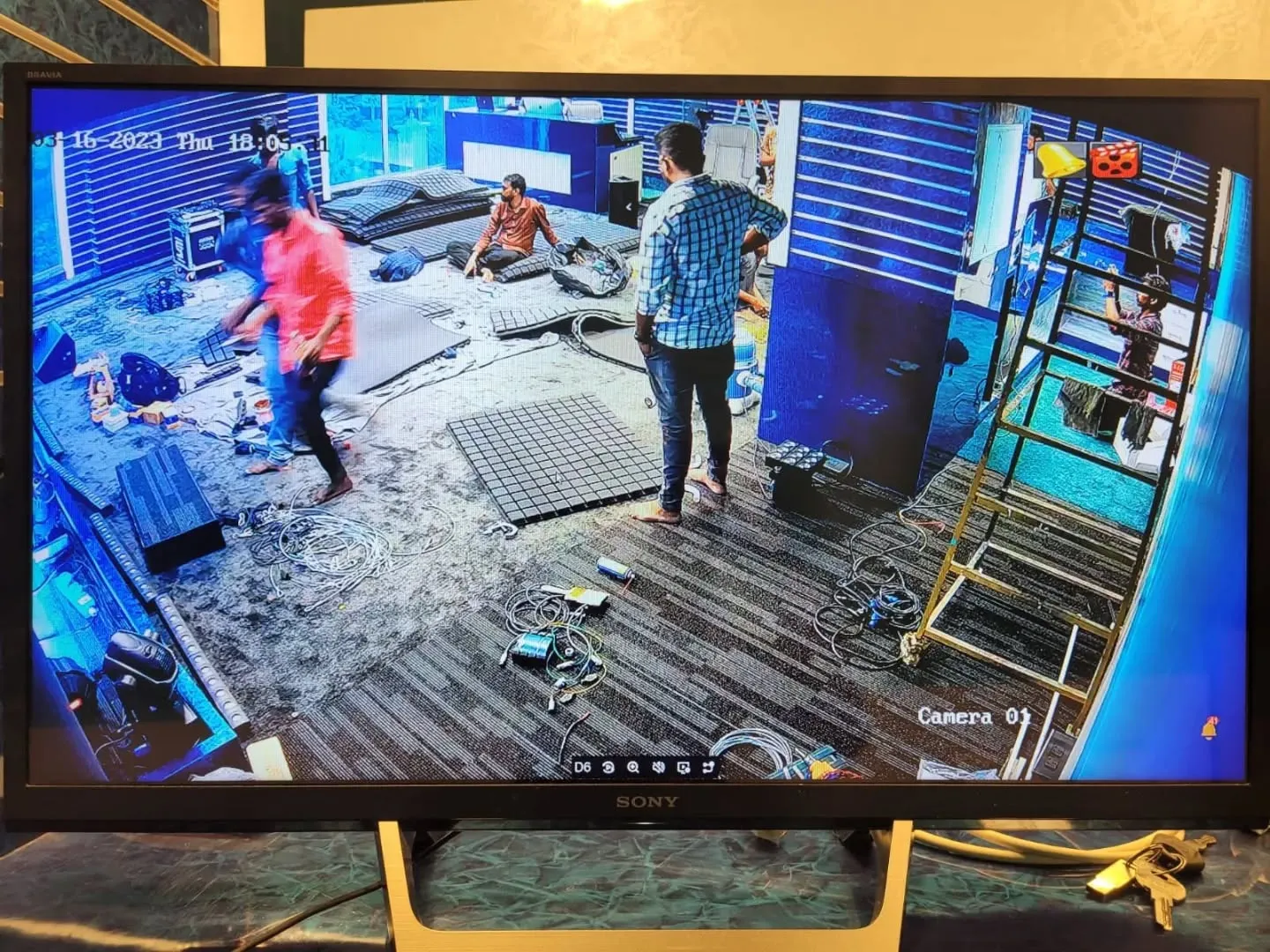 Hikvision 8MP IP Camera in Marina Mall, Chennai